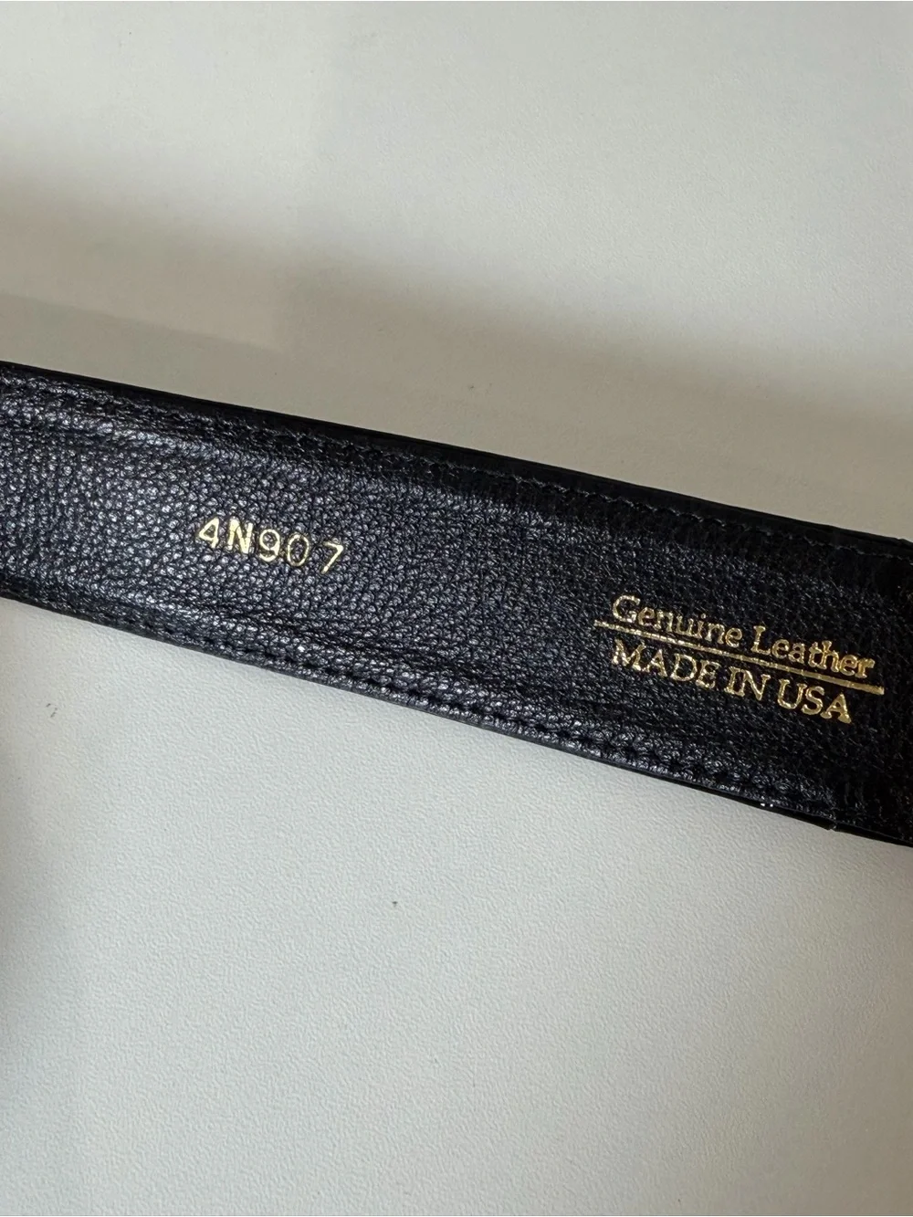 Oscar de la Renta USA Small Genuine Leather Black Bow Tie Gold Tone Belt Cute